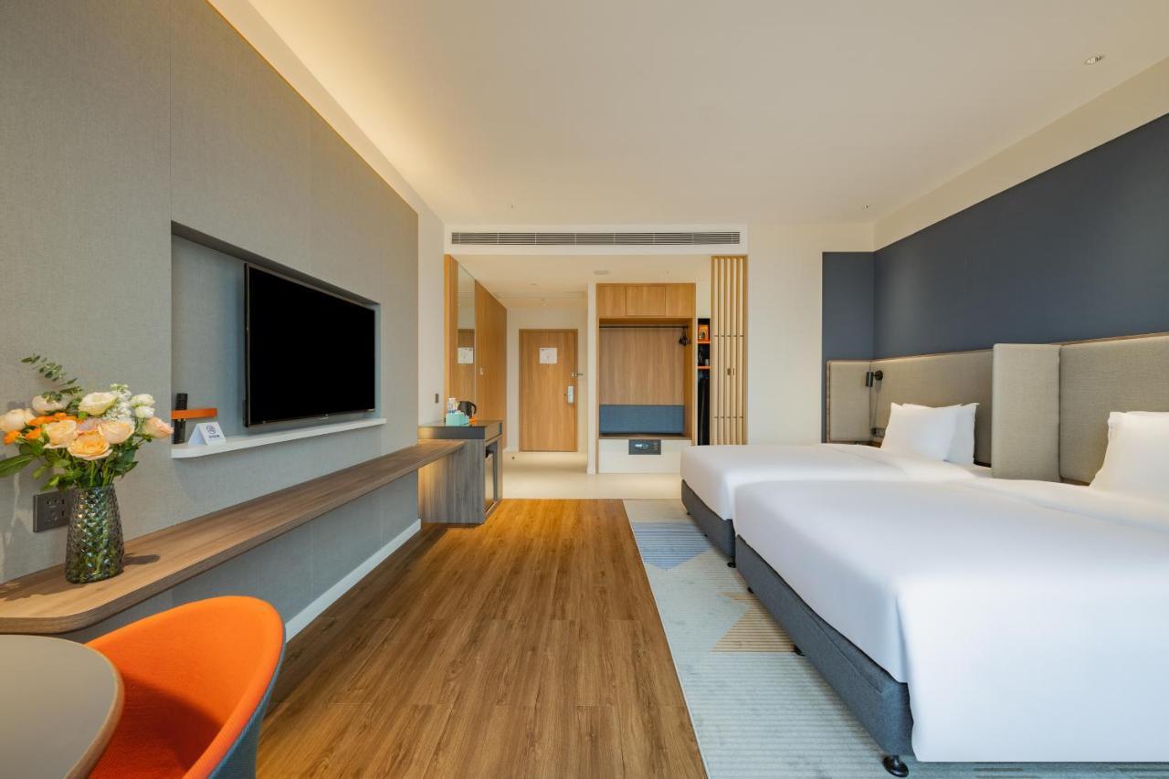 Holiday Inn Express Nanning Jiangnan By Ihg Экстерьер фото