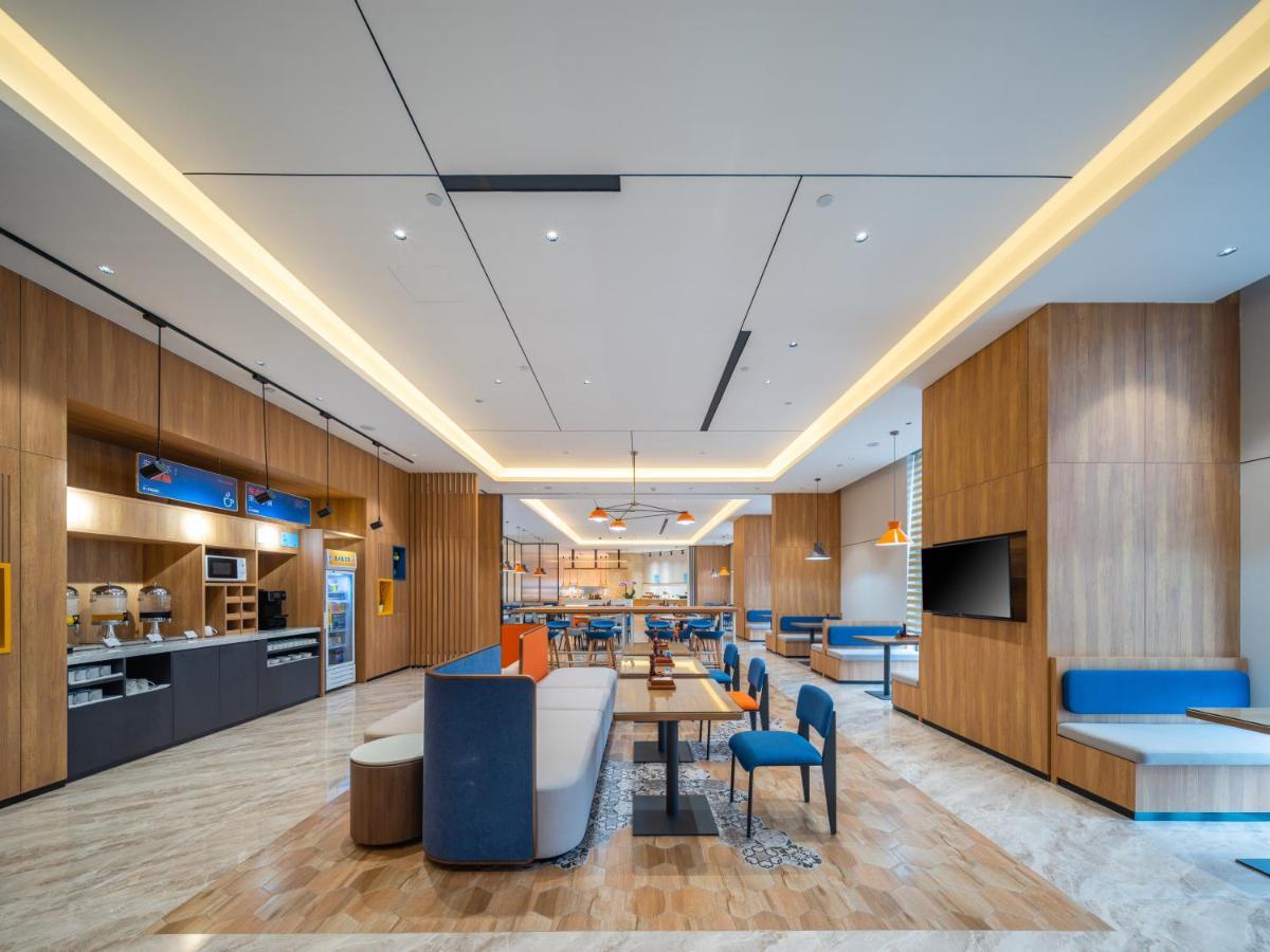 Holiday Inn Express Nanning Jiangnan By Ihg Экстерьер фото