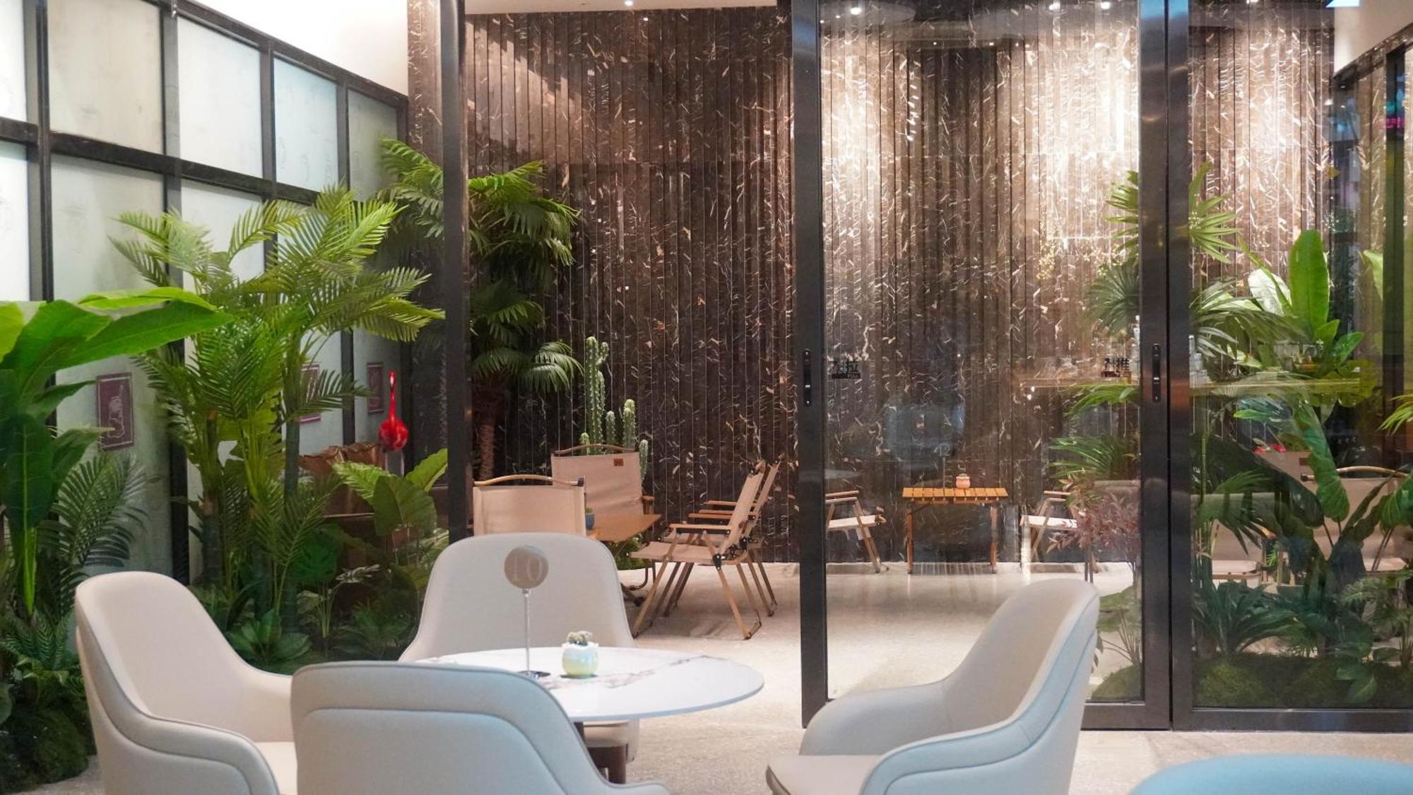 Holiday Inn Express Nanning Jiangnan By Ihg Экстерьер фото